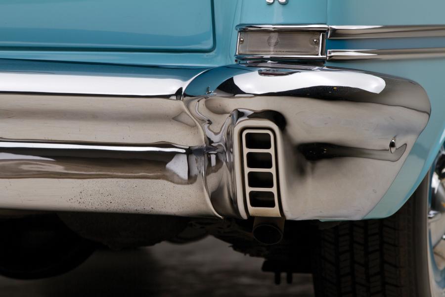  Oldsmobile Golden Rocket 88 J-2 Convertible 1957 года  (фото 13 из 21)